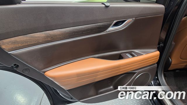 Genesis G80 2021 — photo 15