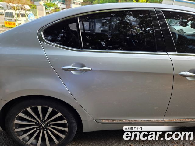 Kia K7 2012 — photo 16