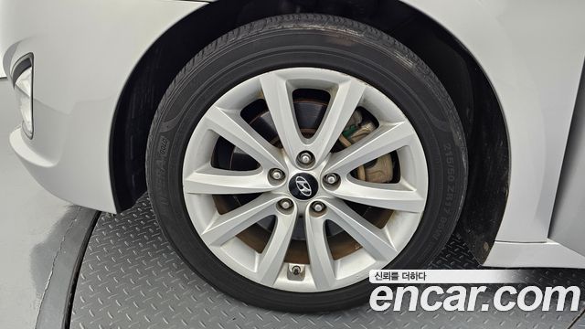 Hyundai i40 2012 — photo 5
