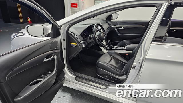 Hyundai i40 2012 — photo 10