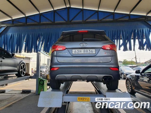 Hyundai Santafe 2015 — photo 2