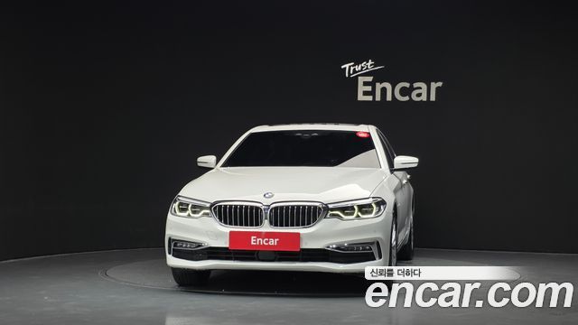 BMW 5-Series 2018 — photo 3