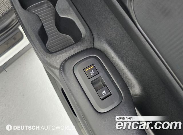 Hyundai Santafe 2025 — photo 16