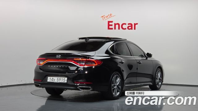 Hyundai Grandeur 2018 — photo 2