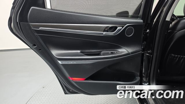 Hyundai Grandeur 2018 — photo 15