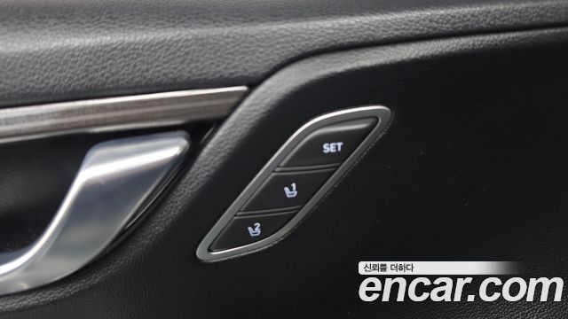 Hyundai Grandeur 2018 — photo 31