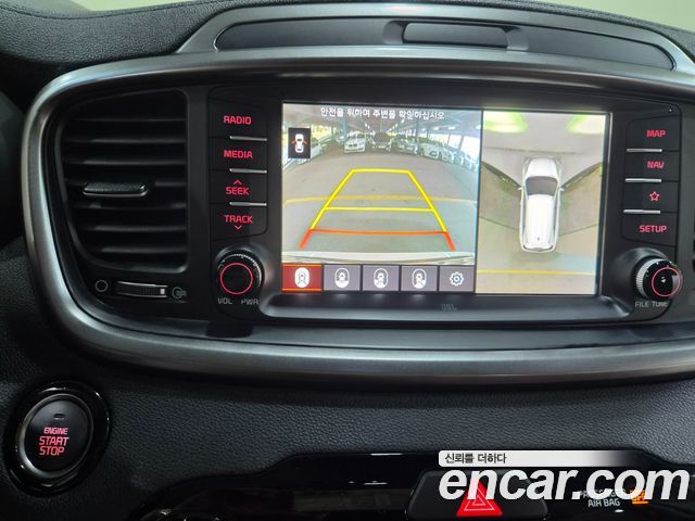 Kia Sorento 2019 — photo 13
