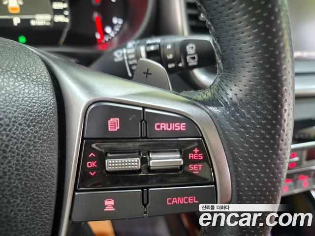 Kia Sorento 2019 — photo 16
