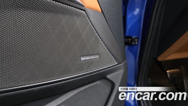 BMW 3-Series 2022 — photo 24