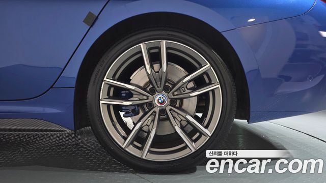 BMW 3-Series 2022 — photo 7
