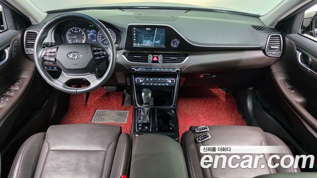 Hyundai Grandeur 2018 — photo 10