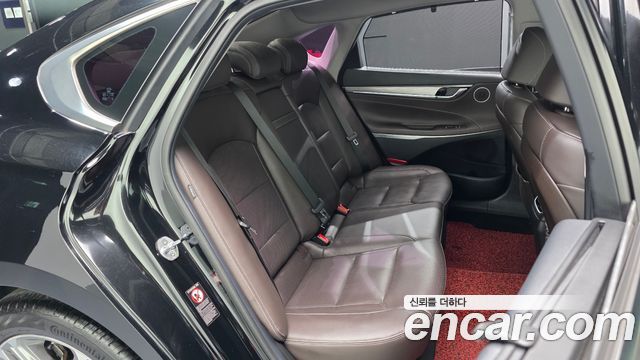 Hyundai Grandeur 2018 — photo 17
