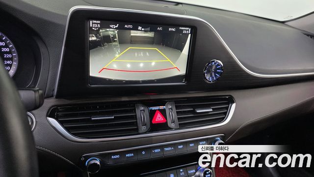 Hyundai Grandeur 2018 — photo 23