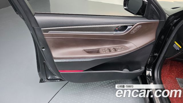 Hyundai Grandeur 2018 — photo 14