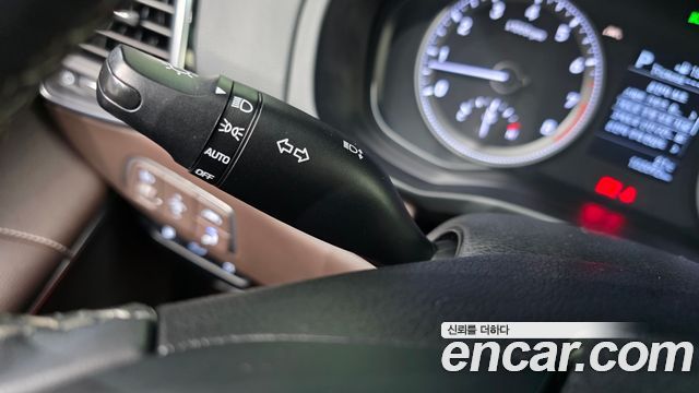 Hyundai Grandeur 2018 — photo 27