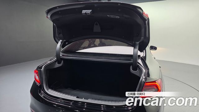 Hyundai Grandeur 2018 — photo 32