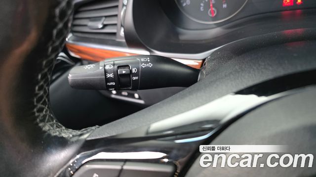 Kia K7 2017 — photo 34