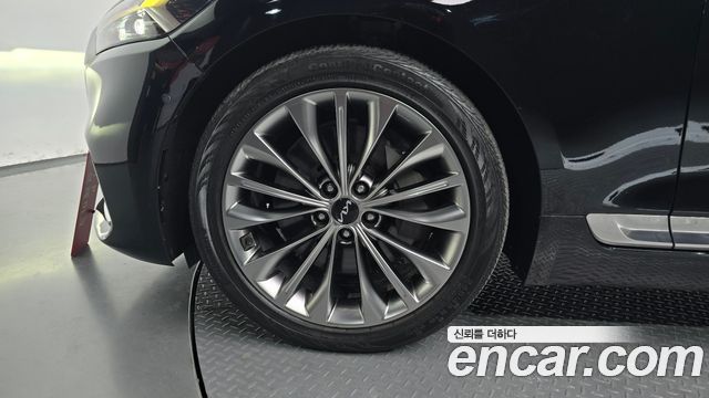 Kia K9 2022 — photo 5