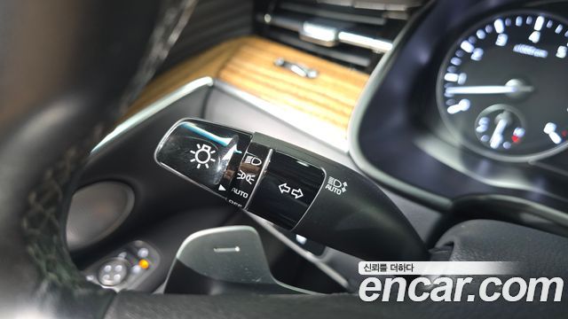 Kia K9 2022 — photo 29