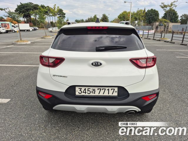 Kia Stonic 2019 — photo 4