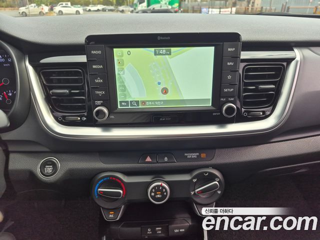 Kia Stonic 2019 — photo 14