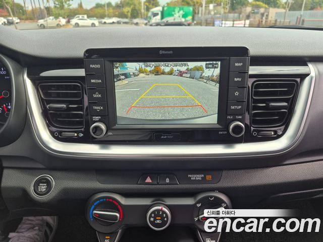Kia Stonic 2019 — photo 16