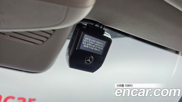 Mercedes-Benz GLC-Class 2019 — photo 23