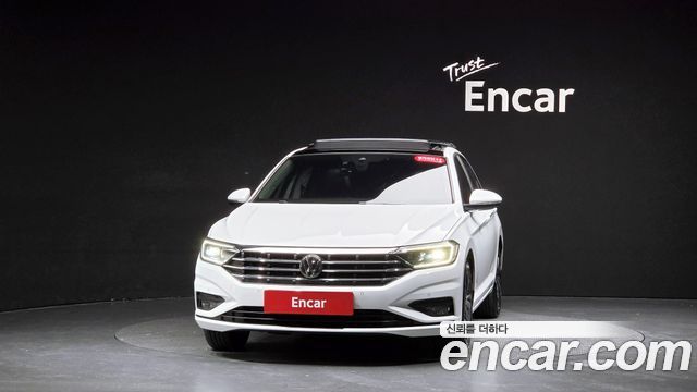 Volkswagen Jetta 2021 — photo 3