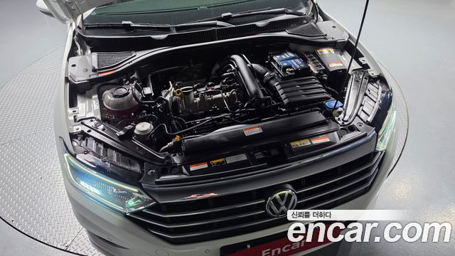 Volkswagen Jetta 2021 — photo 6