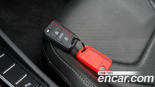Volkswagen Jetta 2021 — photo 32