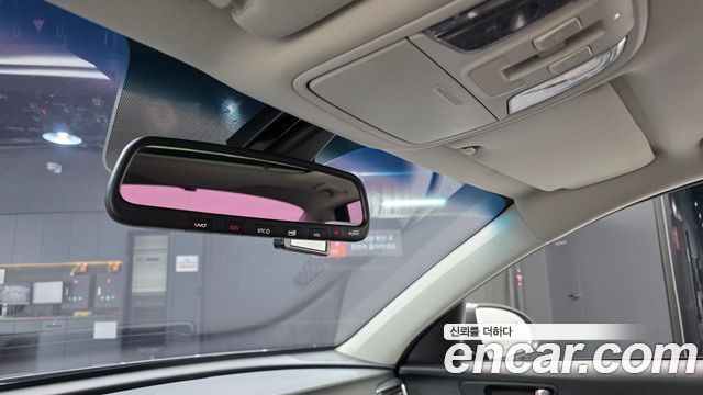 Kia K5 2020 — photo 32
