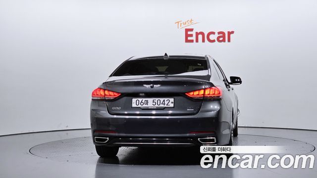 Genesis G80 2017 — photo 4