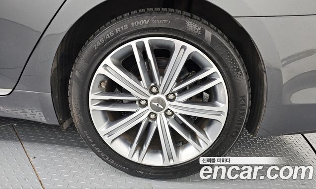 Genesis G80 2017 — photo 7