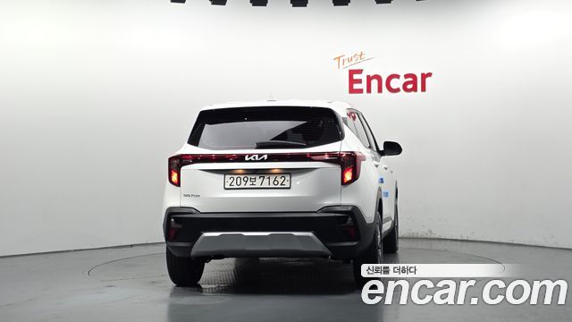 Kia Seltos 2024 — photo 4