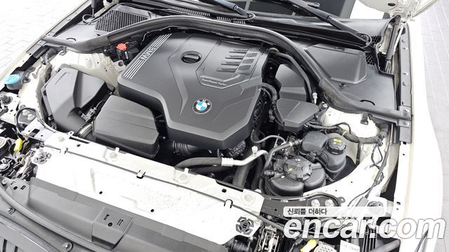 BMW 3-Series 2021 — photo 6