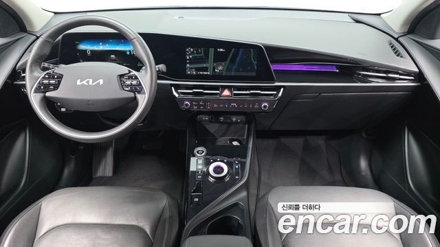 Kia Niro 2023 — photo 10