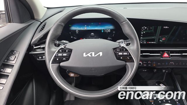 Kia Niro 2023 — photo 20