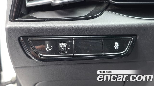 Kia Niro 2023 — photo 25