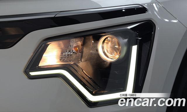 Kia Niro 2023 — photo 8