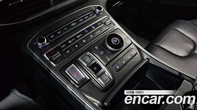 Hyundai Santafe 2021 — photo 12