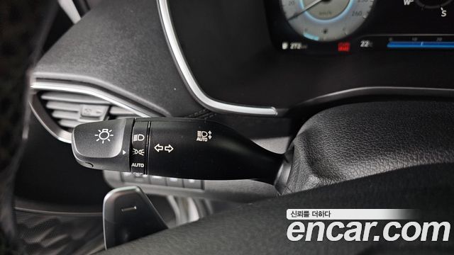Hyundai Santafe 2021 — photo 35
