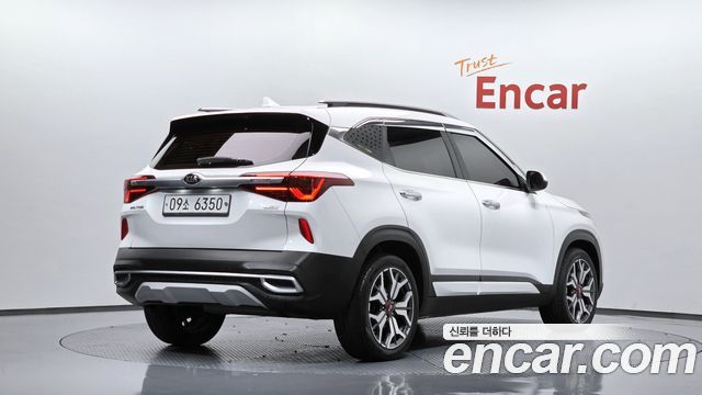 Kia Seltos 2020 — photo 2