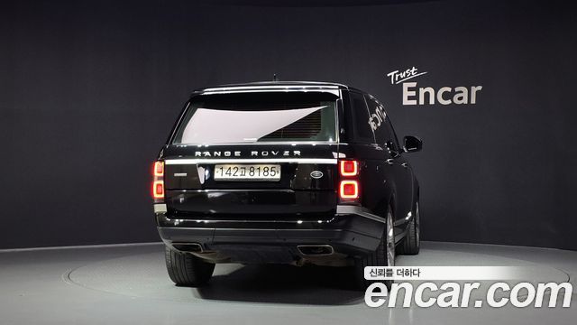 Land Rover Range Rover 2019 — photo 4