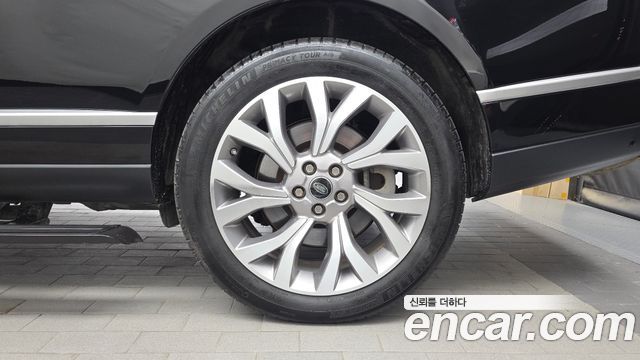 Land Rover Range Rover 2019 — photo 5