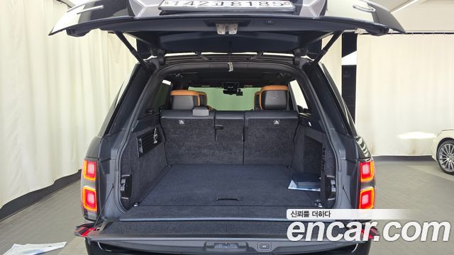 Land Rover Range Rover 2019 — photo 20