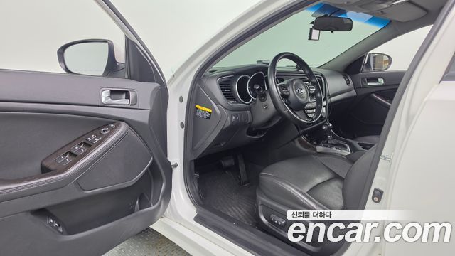 Kia K5 2015 — photo 11