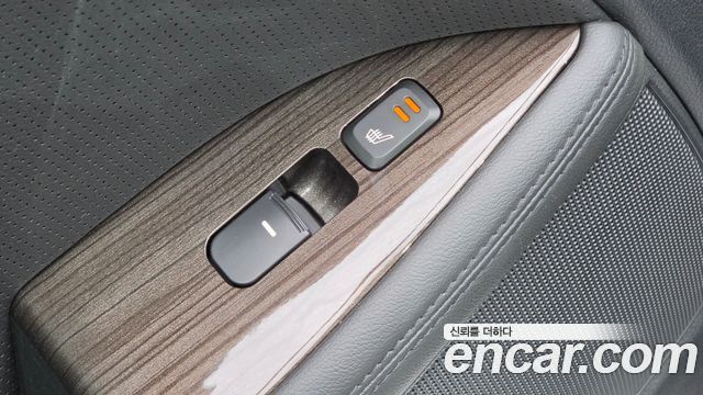 Kia K5 2015 — photo 18