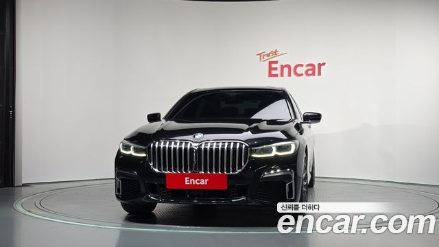 BMW 7-Series 2020 — photo 3
