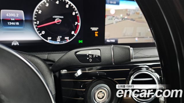 Mercedes-Benz S-Class 2018 — photo 12