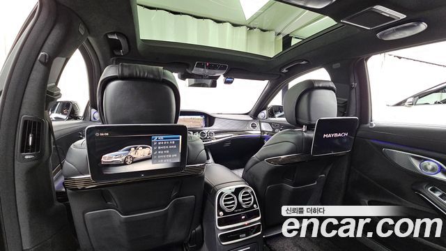 Mercedes-Benz S-Class 2018 — photo 27